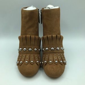 qamile block heel booties